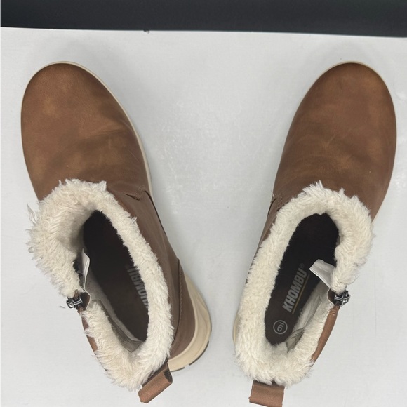 KHOMBU Sienna NWOT All Weather Water Repellant Boots SZ9 - Picture 11 of 15